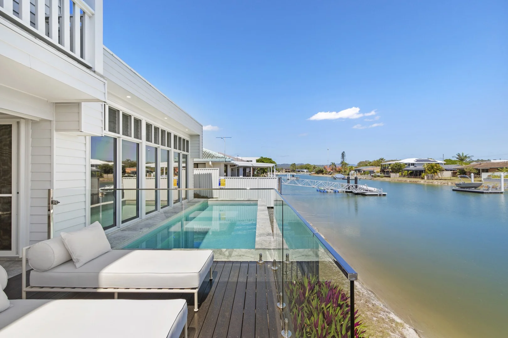 7 Dolphin Court, Palm Beach QLD 4221