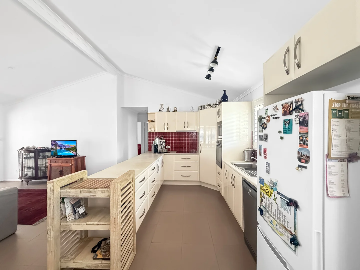 Additional image 9 of 37 Kardinia Street, Macleay Island QLD 4184