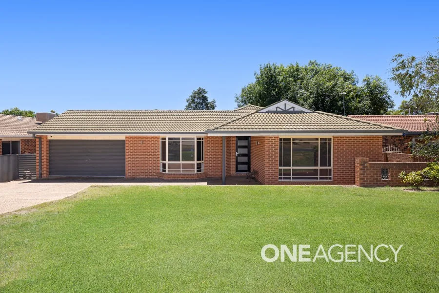 18 BEREMBEE ROAD, Bourkelands NSW 2650