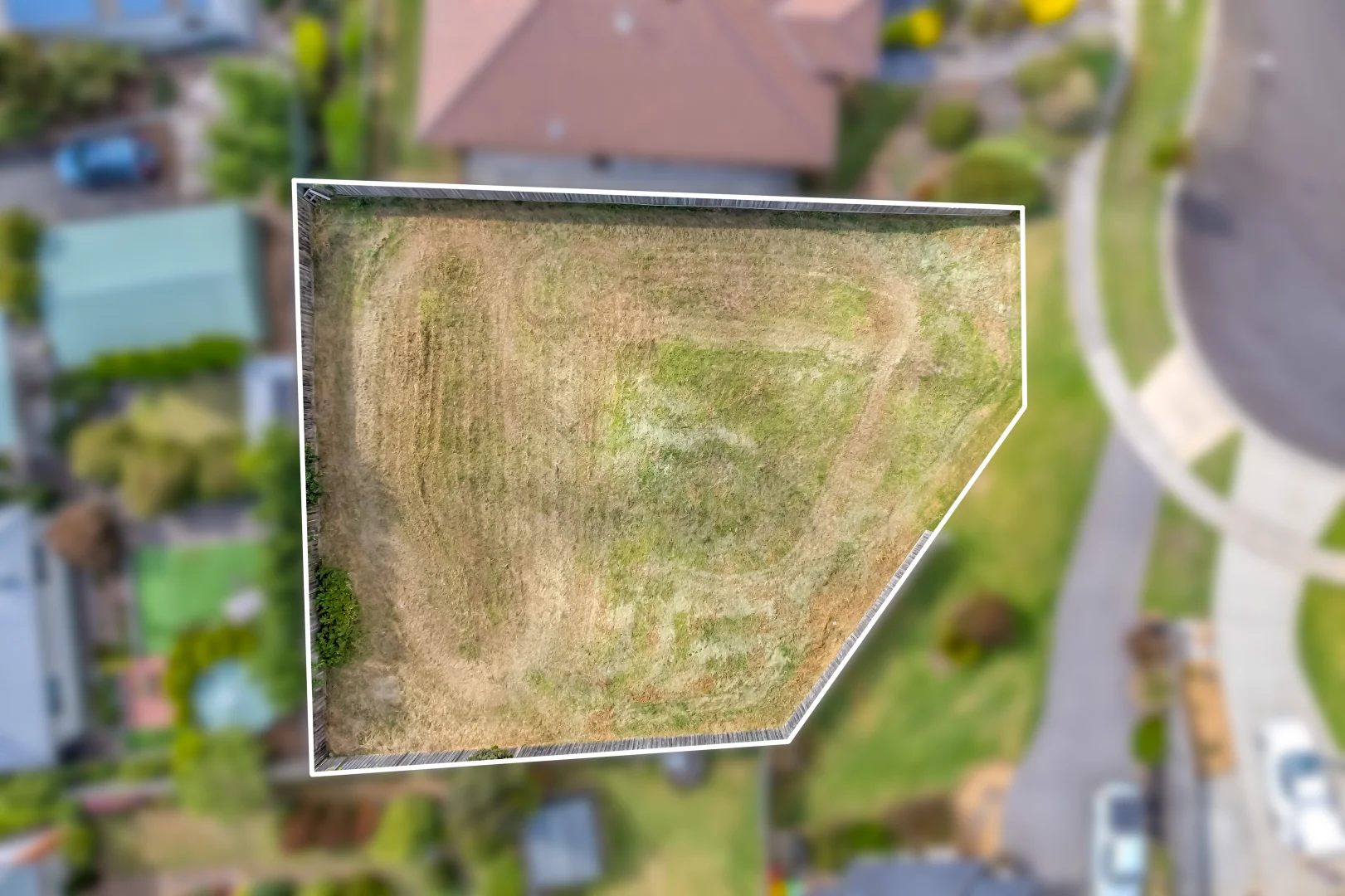 Additional image 3 of 33 Southern Close, Drouin VIC 3818