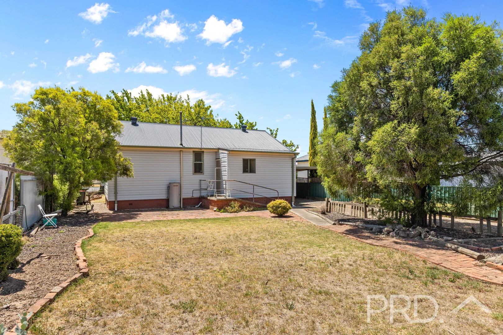 Additional image 11 of 10 Howick Street, Tumut NSW 2720