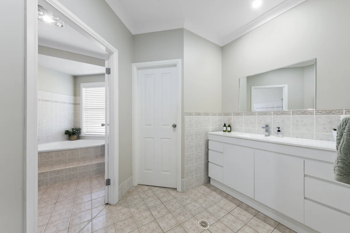 Additional image 20 of 363 Aberglasslyn Road, Aberglasslyn NSW 2320