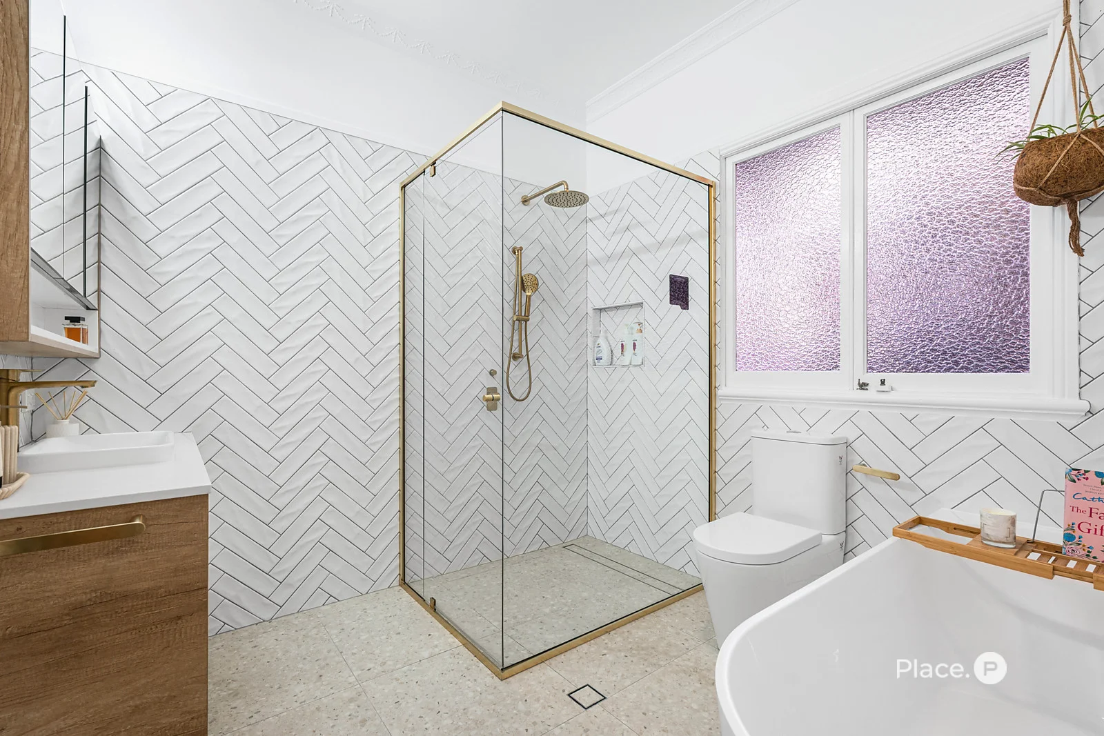 Additional image 20 of 26 Stratton Terrace, Wynnum QLD 4178