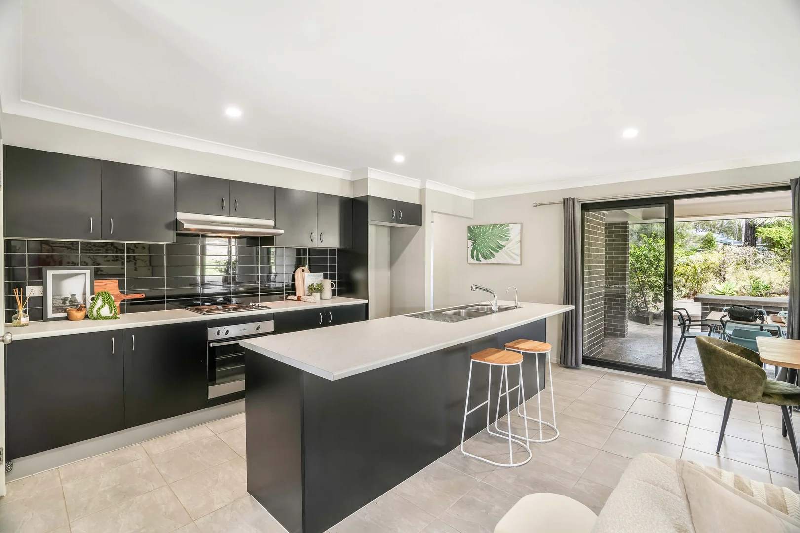 Additional image 5 of 9 Cove Avenue, Bundabah NSW 2324