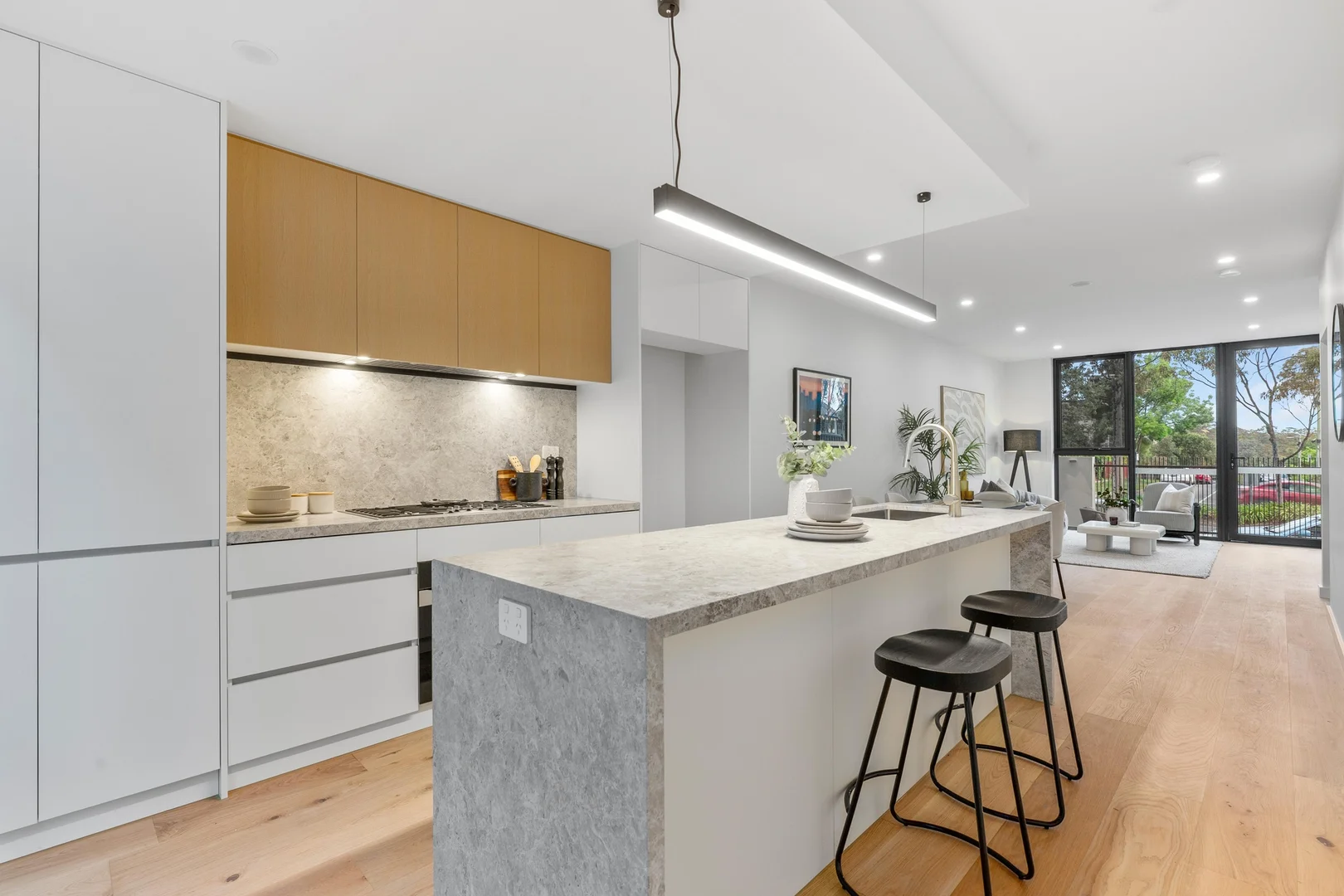 Additional image 5 of 6/17-19 Whitehorse Road, Blackburn VIC 3130