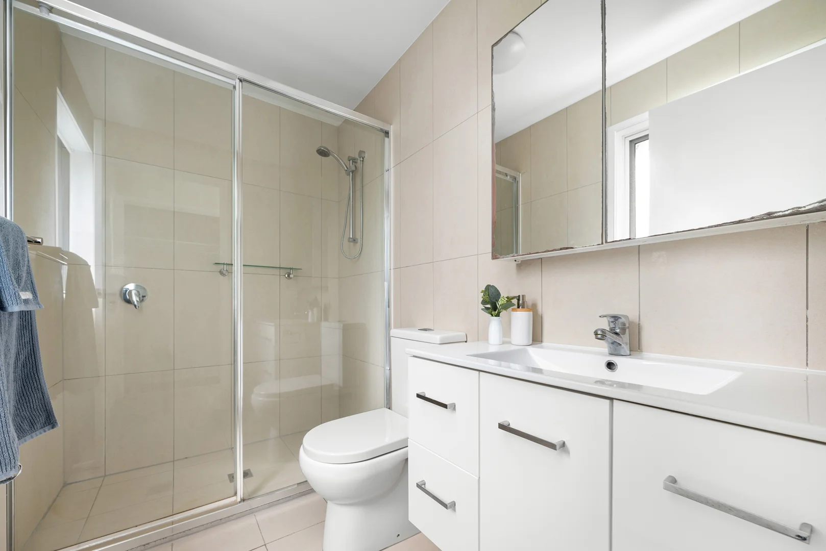 Additional image 15 of 3/11 Ellena Avenue, Greenslopes QLD 4120