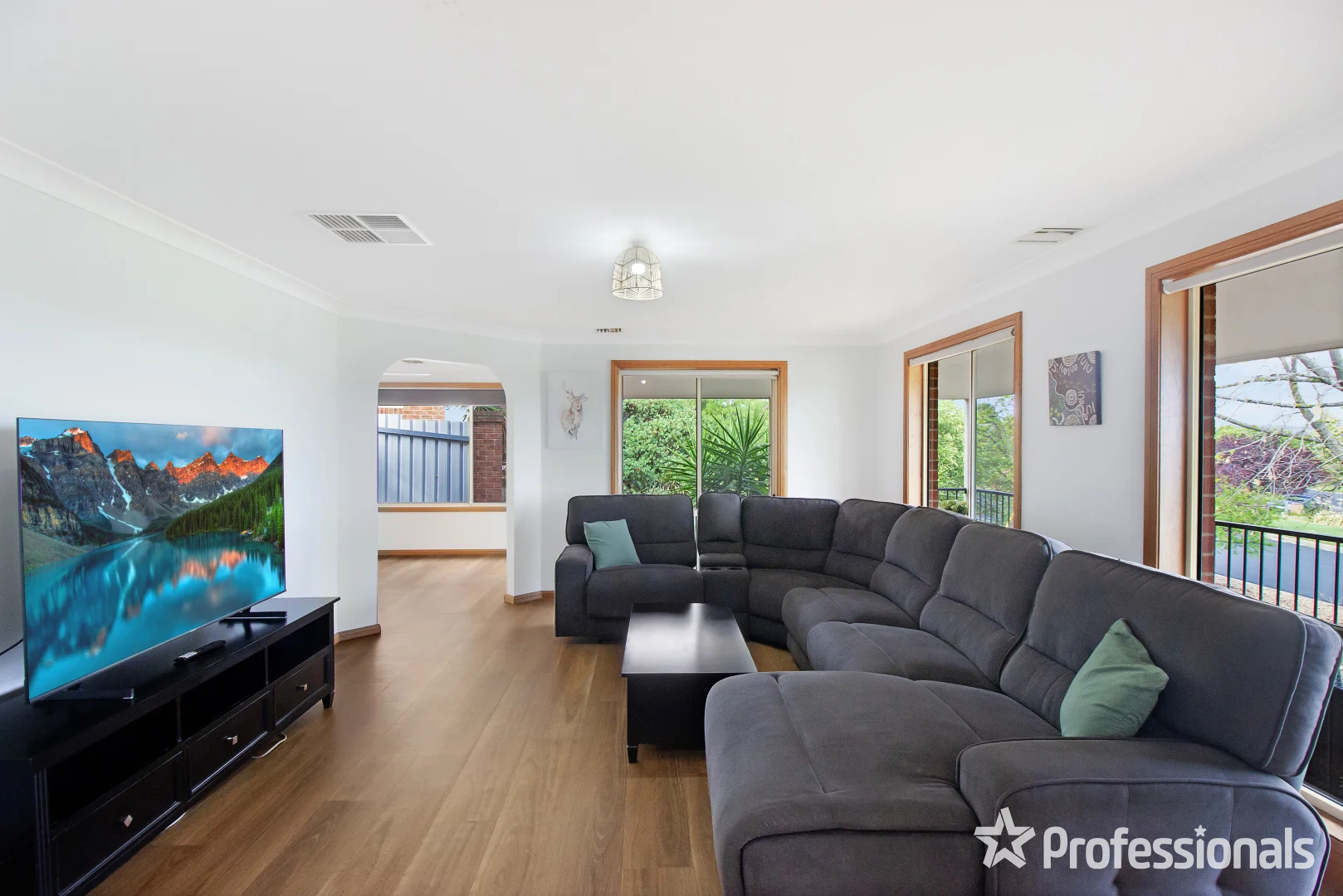 Additional image 5 of 12 Kincora Place, Bourkelands NSW 2650