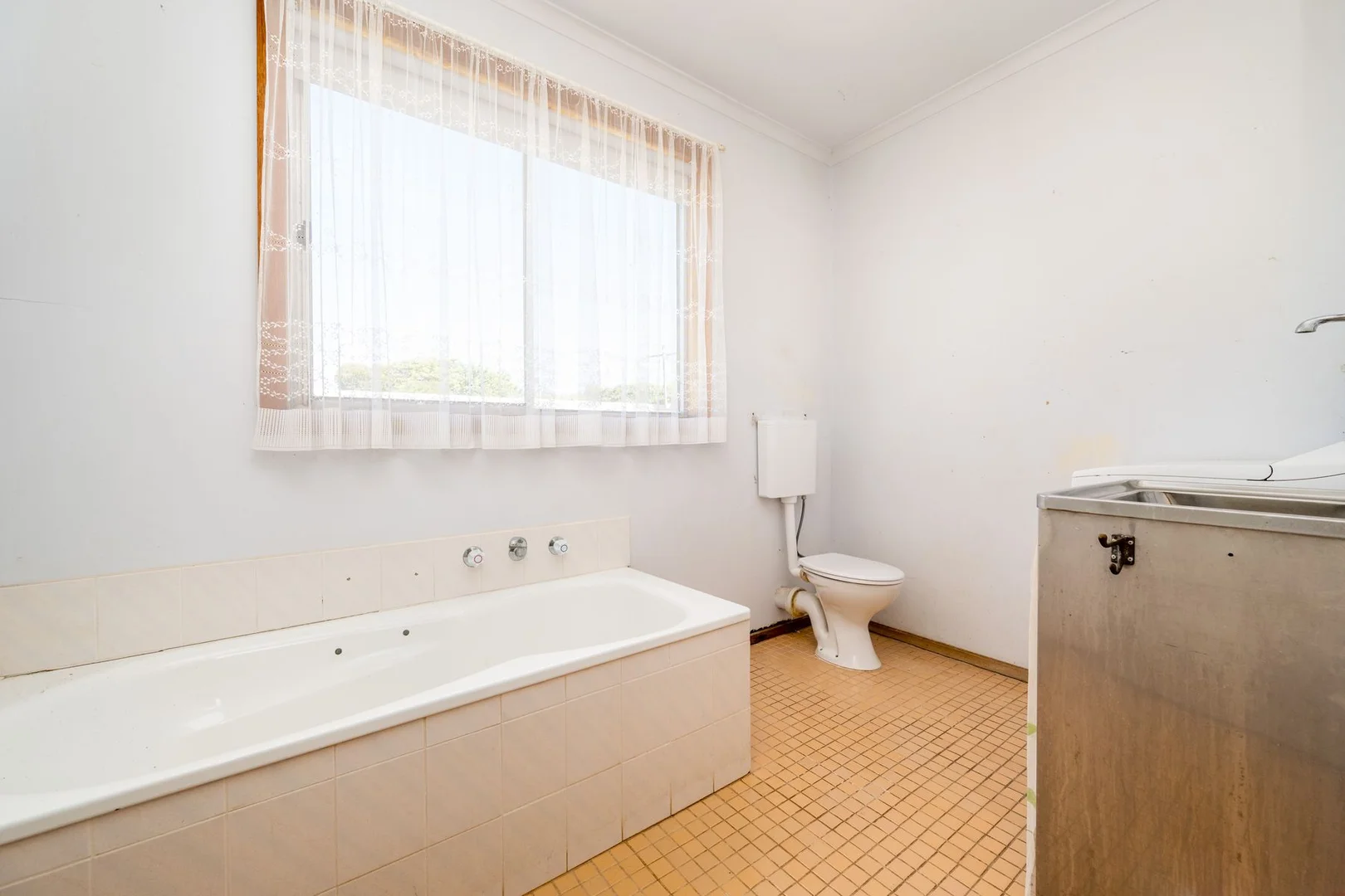 Additional image 13 of 8 Dans Street, Shepparton VIC 3630