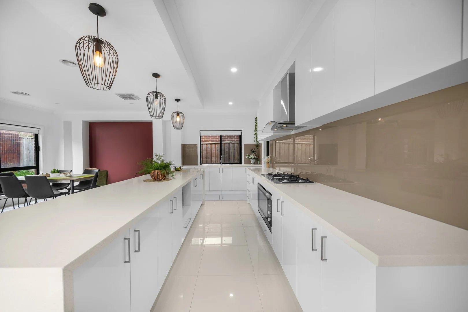 22 Loganberry Road, Manor Lakes VIC 3024