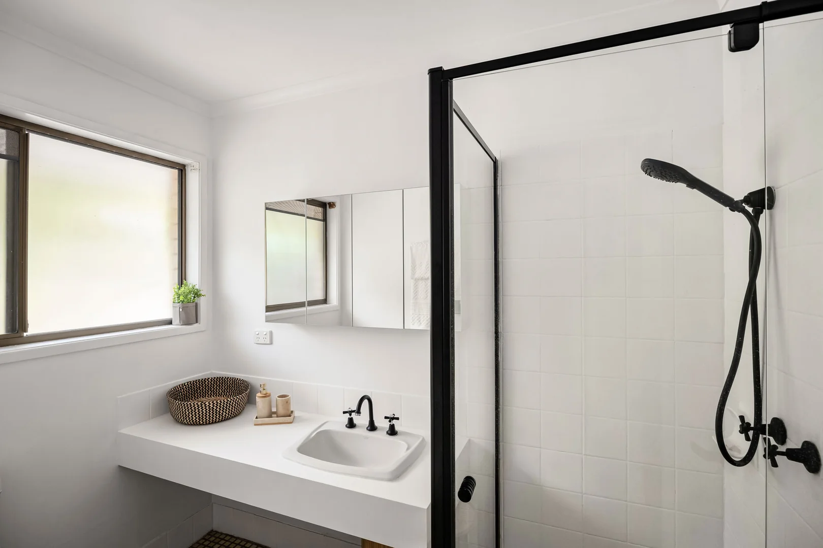 Additional image 12 of 8 Valleybrook Street, Kenmore Hills QLD 4069