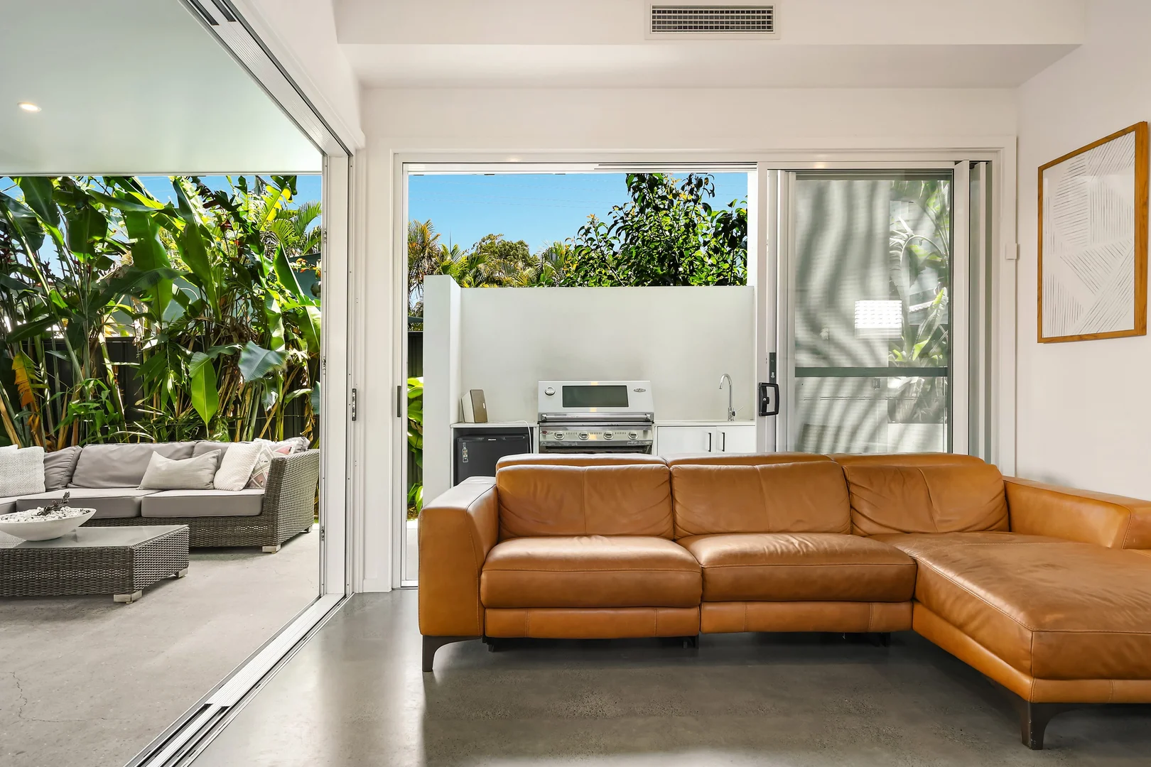 Additional image 11 of 110 Chainey Avenue, Miami QLD 4220