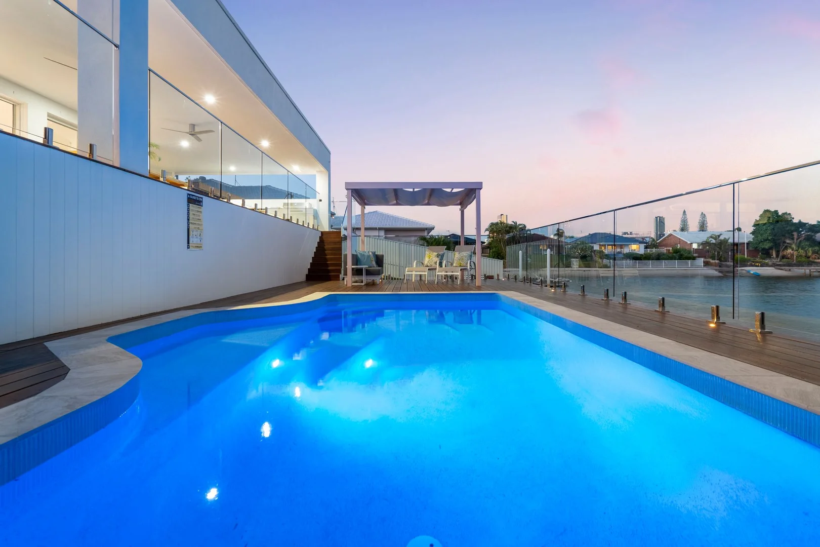 Additional image 32 of 210 Sunshine Boulevard, Mermaid Waters QLD 4218