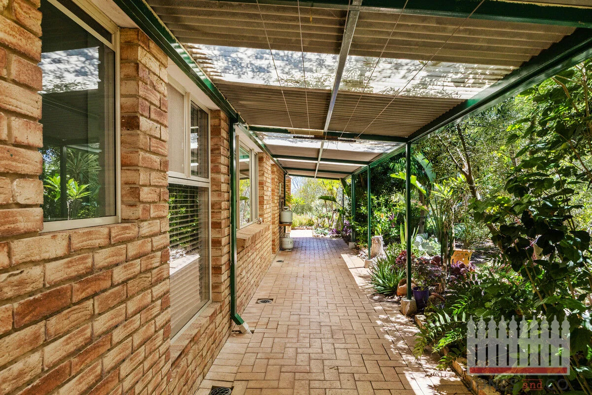 Additional image 18 of 90 Birdwood Drive, Woodridge WA 6041