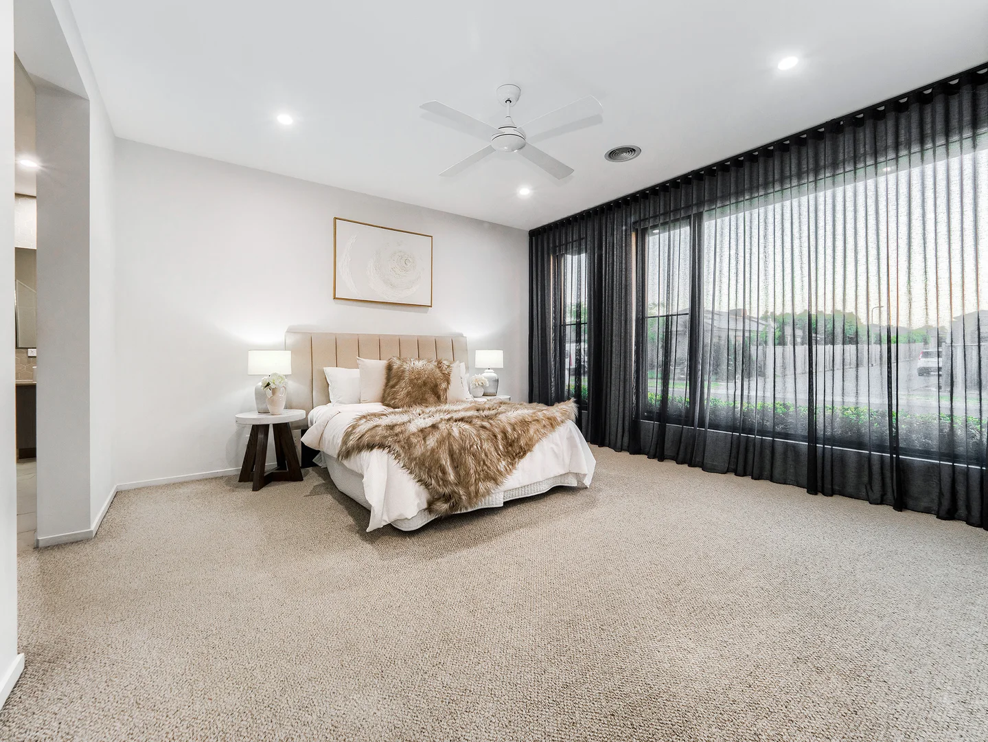 23 Castillo Avenue, Clyde North VIC 3978 photo 4