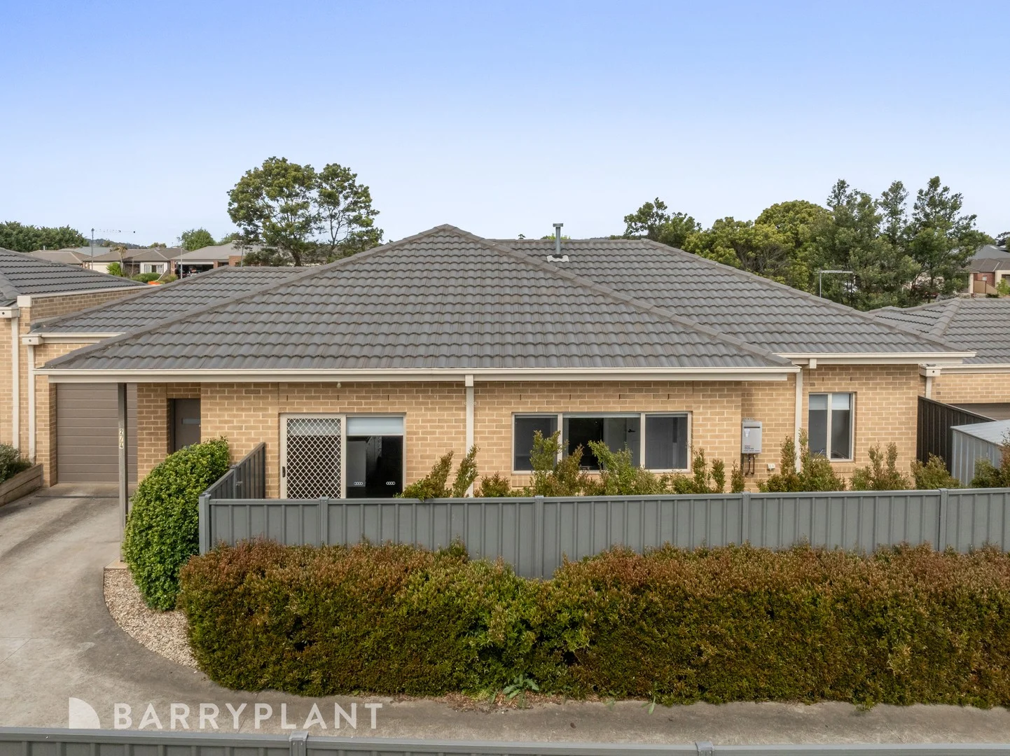 2/4 Waterway Court, Kilmore VIC 3764