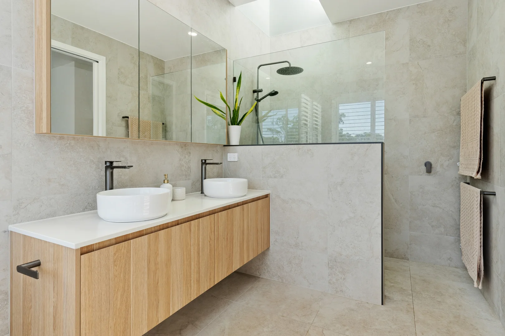 Additional image 23 of 64 Molonga Terrace, Graceville QLD 4075