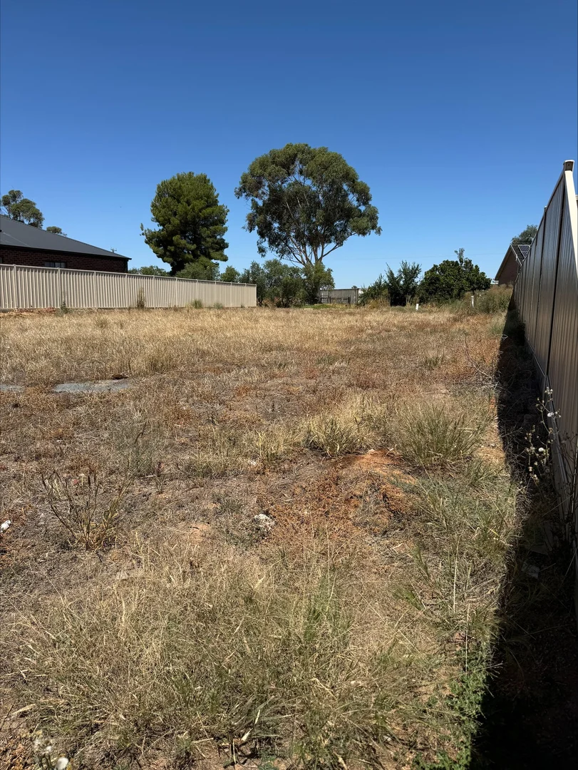 Additional image 4 of 27 Wilgarning Drive, Kialla VIC 3631