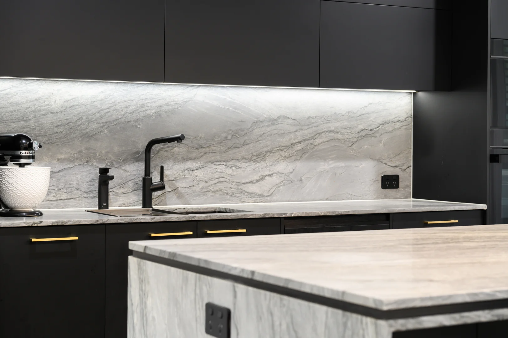 Additional image 16 of 29201/2 Ephraim Island Parade, Paradise Point QLD 4216