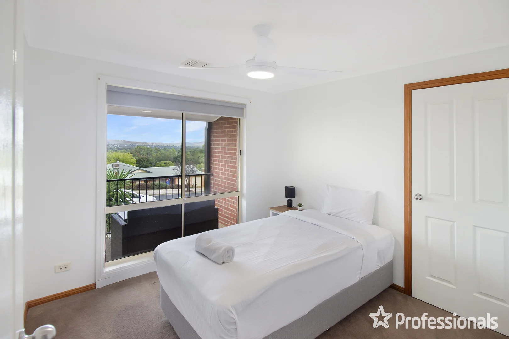 Additional image 18 of 12 Kincora Place, Bourkelands NSW 2650