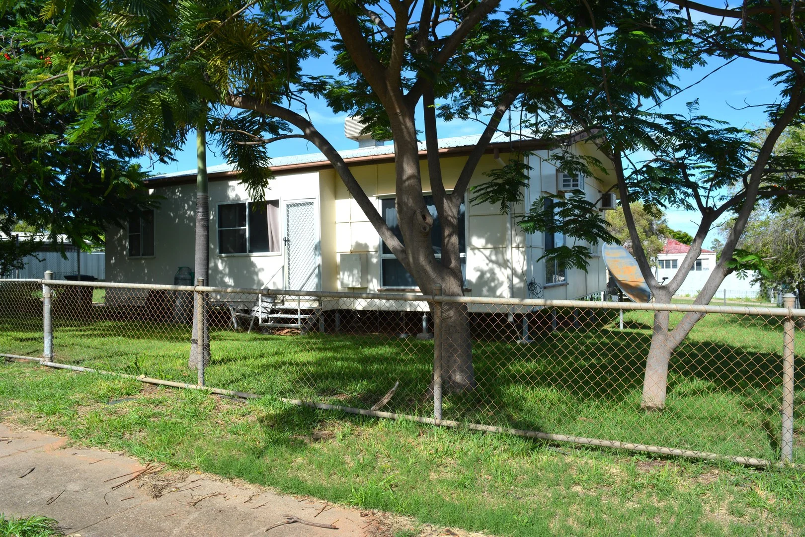 3 Birch Street, Barcaldine QLD 4725