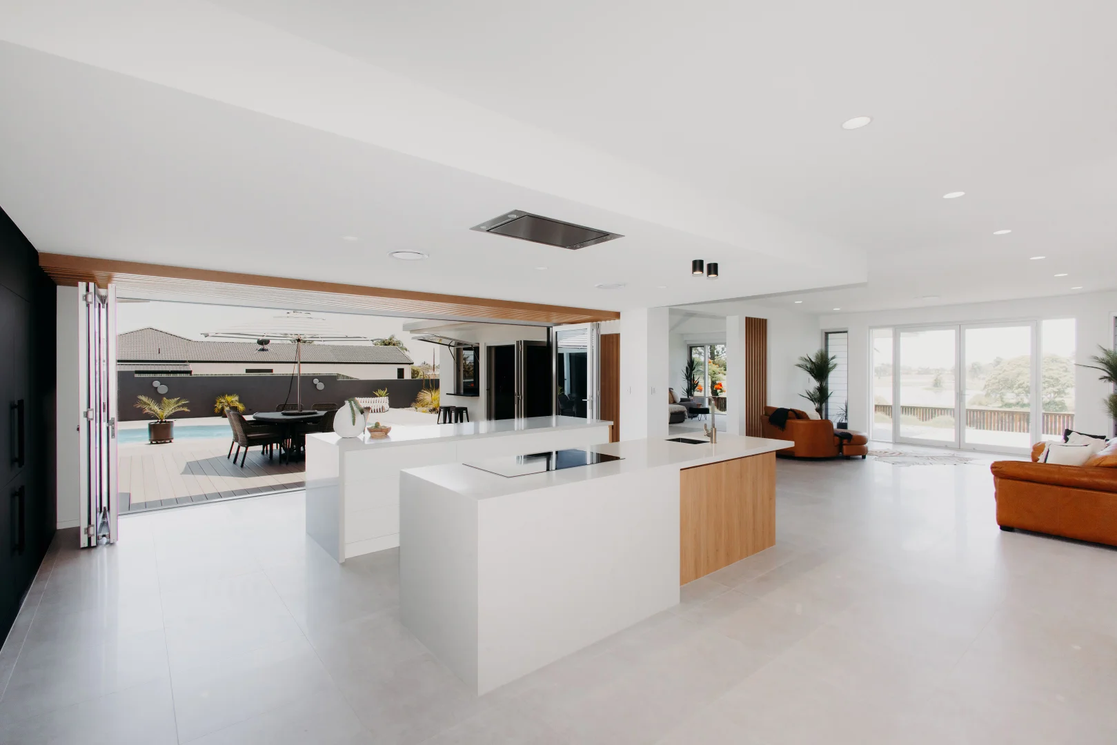 Additional image 4 of 238 Barolin Esplanade, Coral Cove QLD 4670