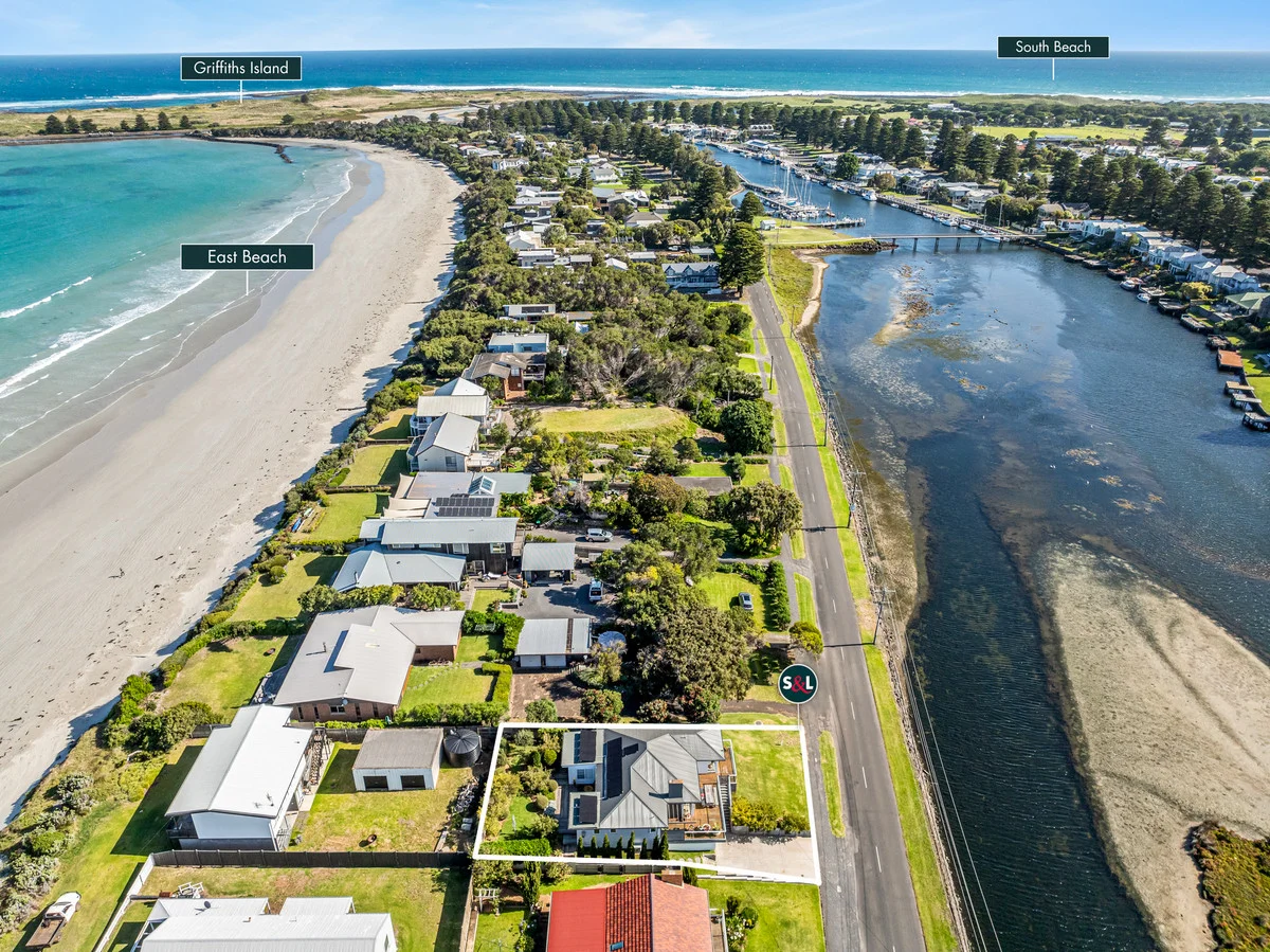 82 Griffiths Street, Port Fairy VIC 3284