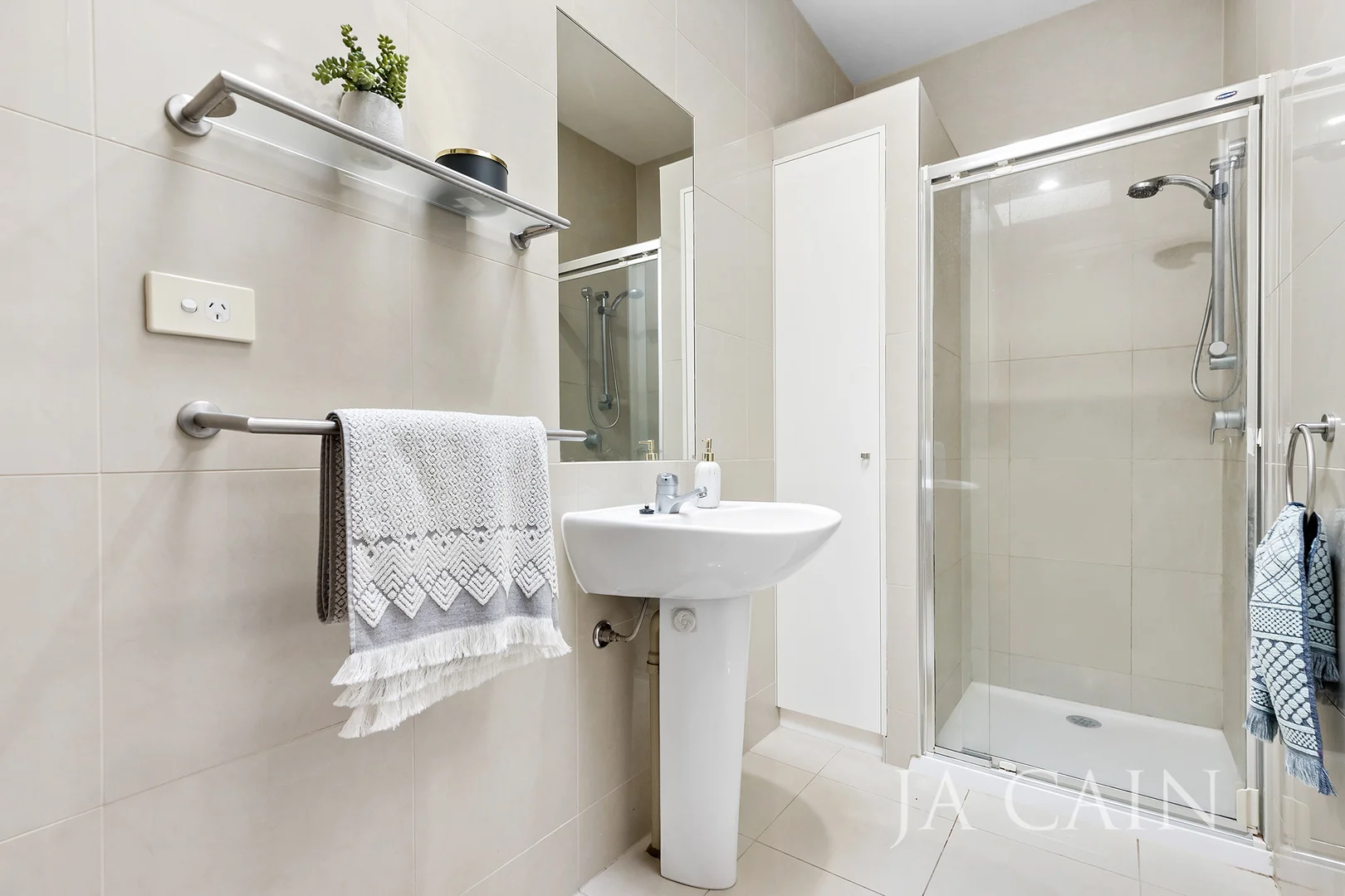 Additional image 10 of 5/9 Belmont Avenue, Glen Iris VIC 3146