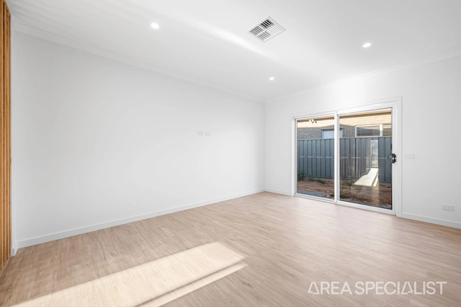 Additional image 11 of 122 Fairways Drive, Mildura VIC 3500