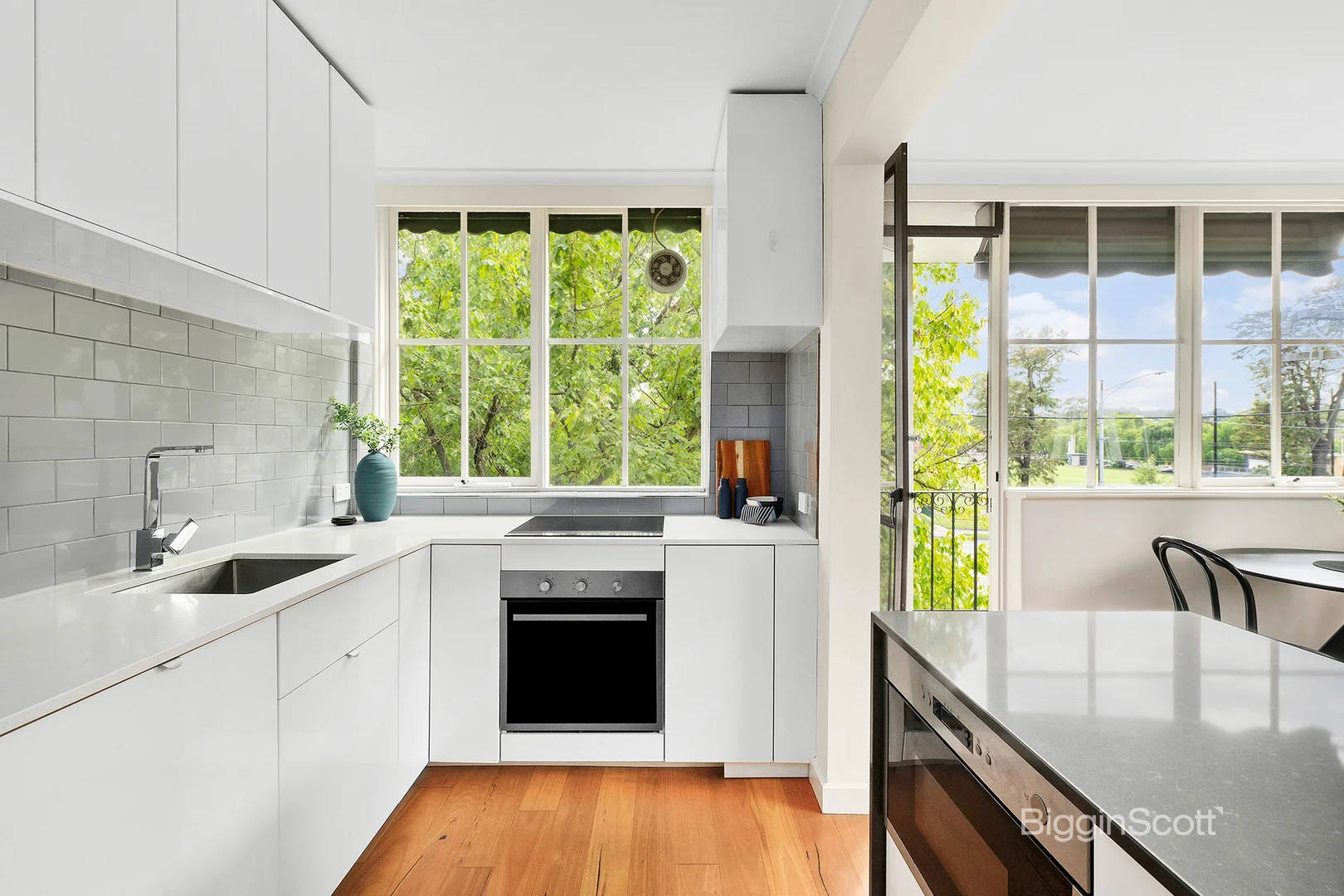 Additional image 3 of 11/28 Burwood Road, Hawthorn VIC 3122