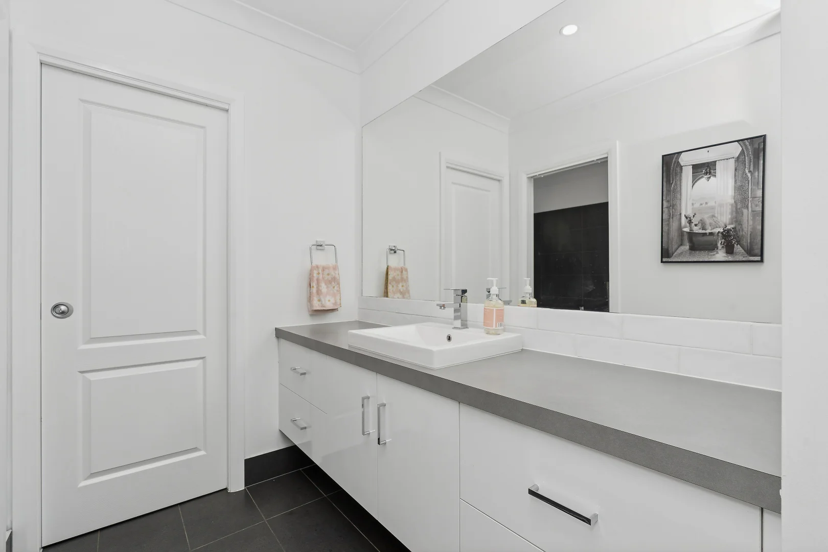 Additional image 15 of 50 Paradise Drive, Gobbagombalin NSW 2650