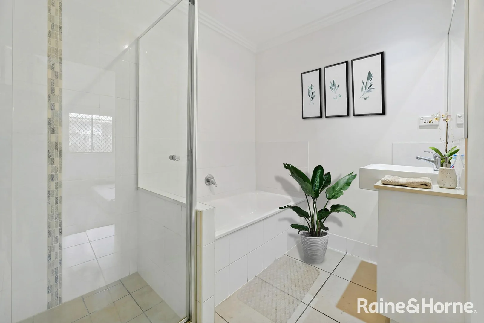 Additional image 15 of 15B Westaway Crescent, Andergrove QLD 4740