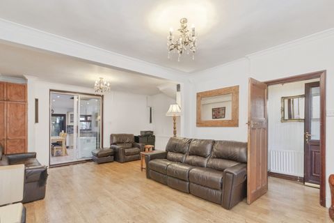 St. Saviours Road, Leicester LE5