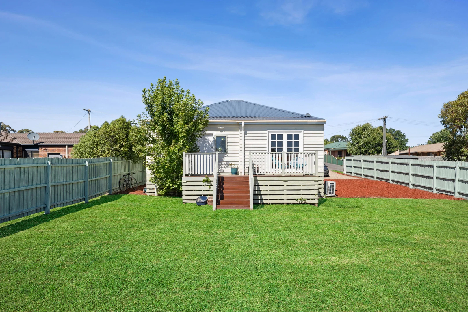 Additional image 4 of 28 Palmer Place, Kyneton VIC 3444