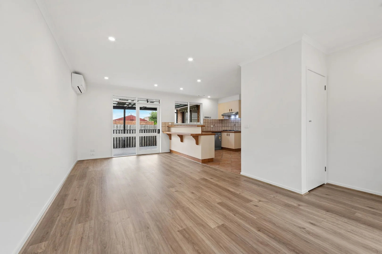 Additional image 2 of 4/39-41 Mimosa Road, Carnegie VIC 3163