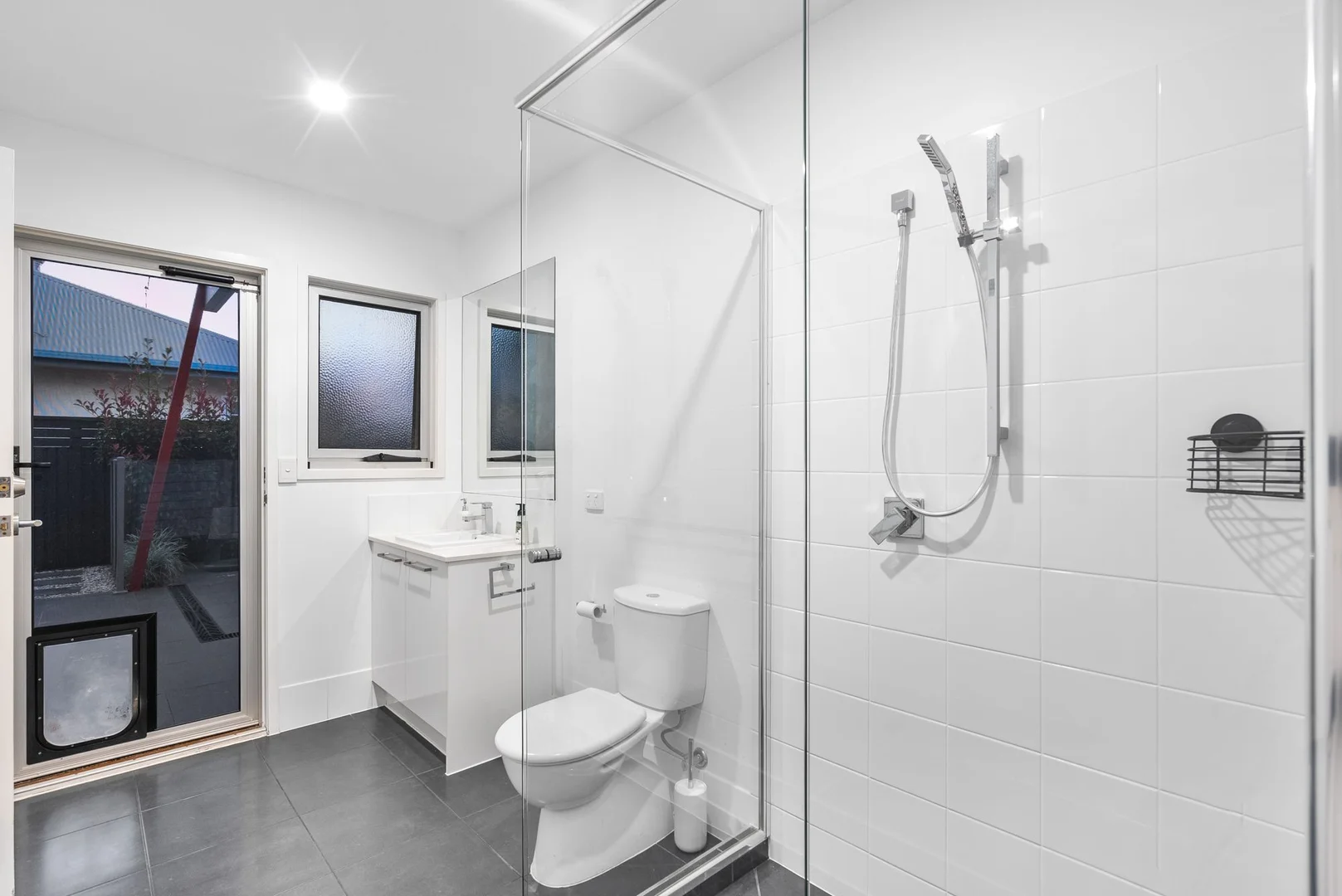 Additional image 30 of 13 Reef Point Esplanade, Scarborough QLD 4020