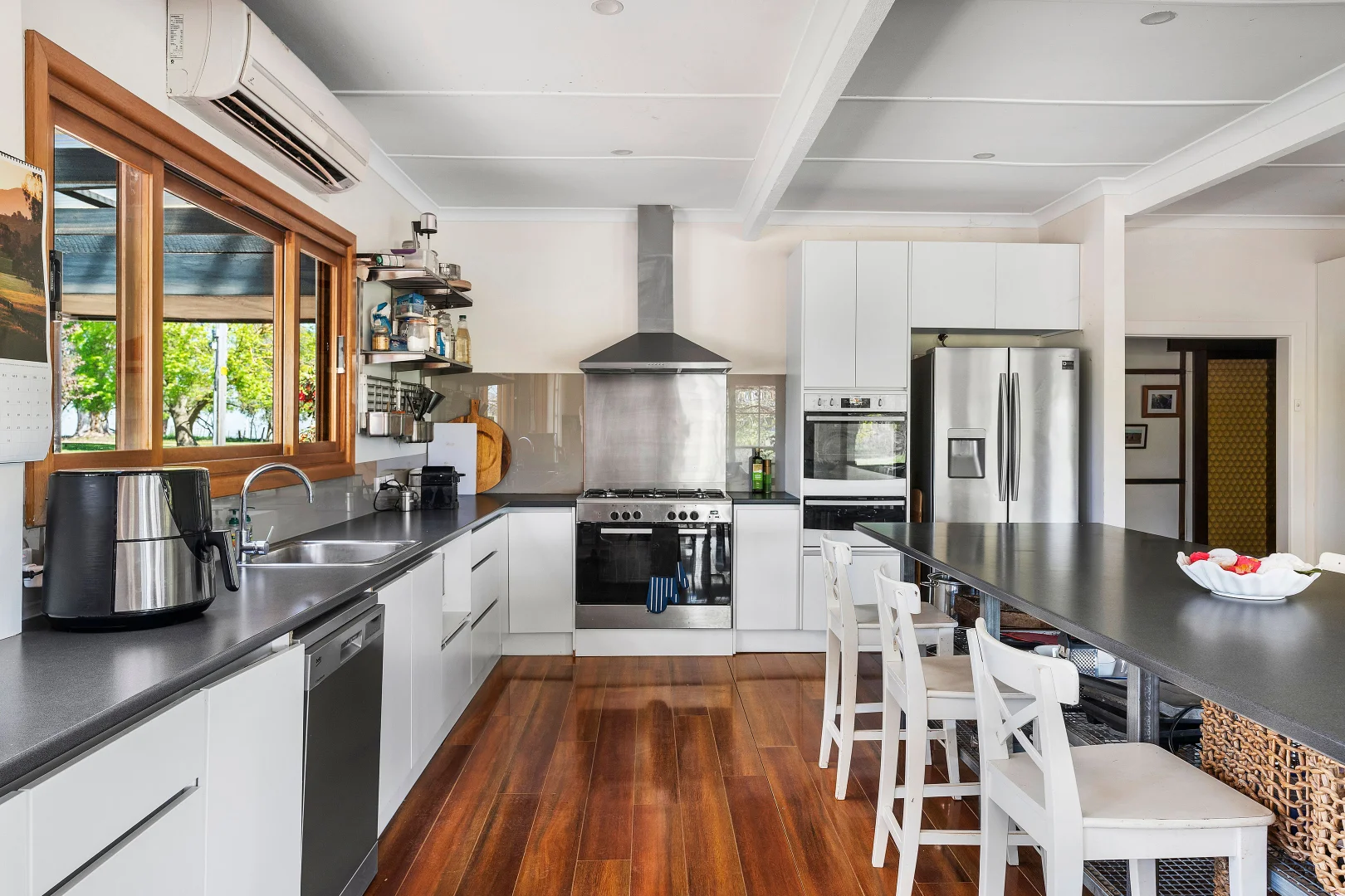 Additional image 11 of 95 Stoneys Road, Mansfield VIC 3722