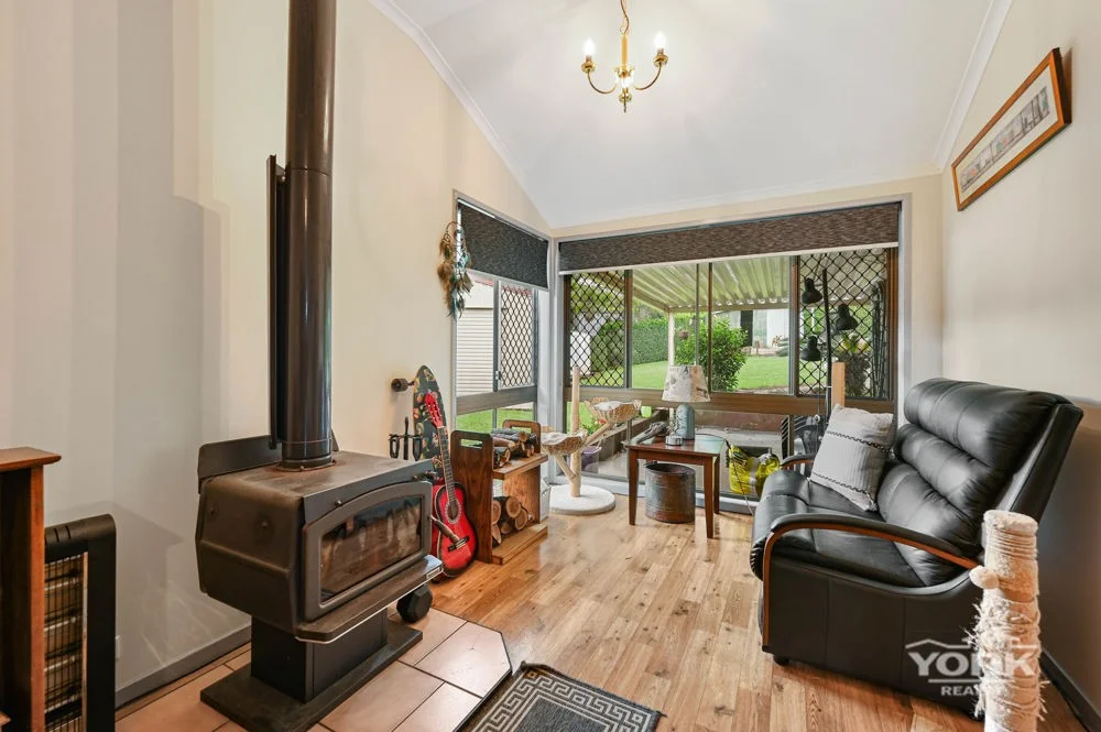 Additional image 4 of 11 McWilliam Street, Wilsonton Heights QLD 4350