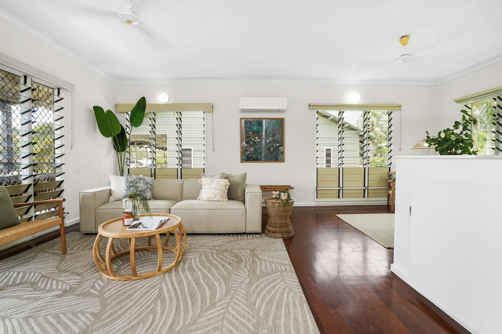 Additional image 23 of 42 Dwyer Circuit, Driver NT 0830