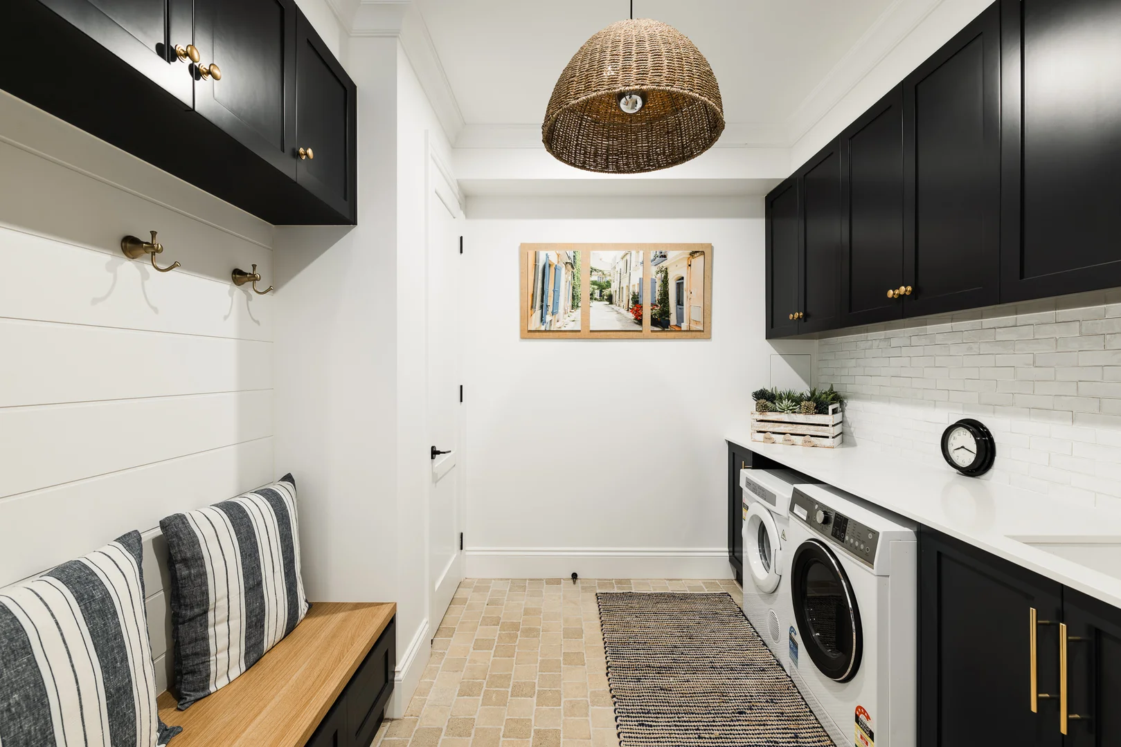 Additional image 12 of 11 Fairholme Street, Mount Lofty QLD 4350