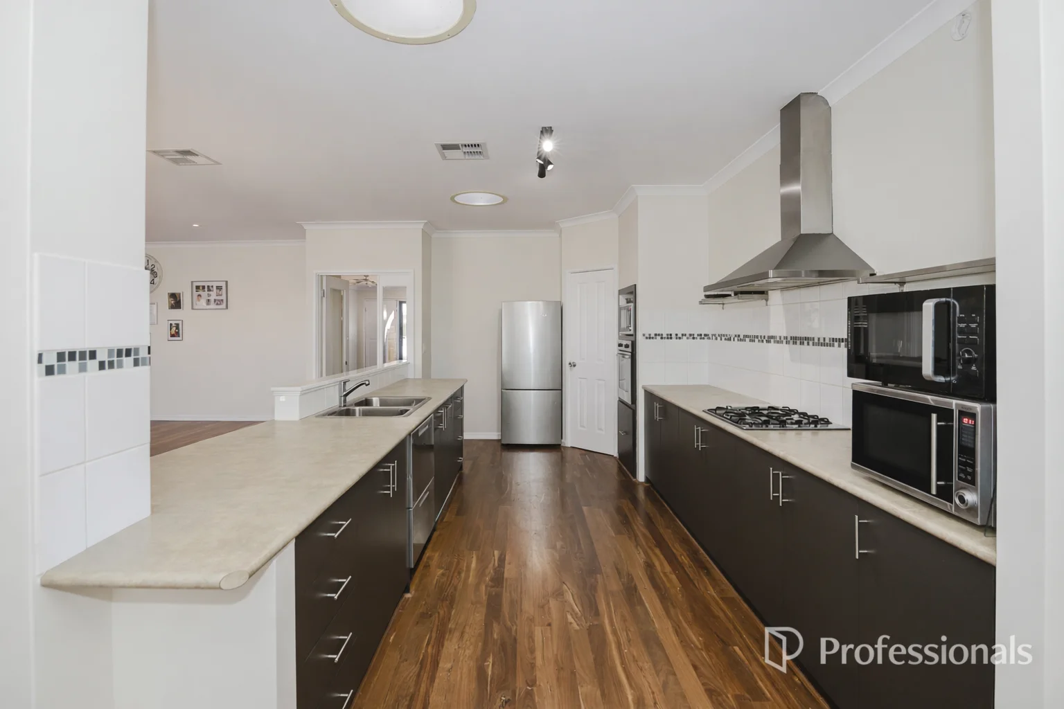 Additional image 6 of 71 Camborne Parkway, Butler WA 6036