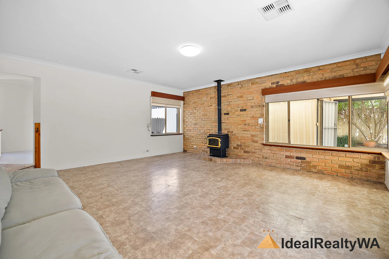 Additional image 10 of 8 Stuart Place, Rockingham WA 6168