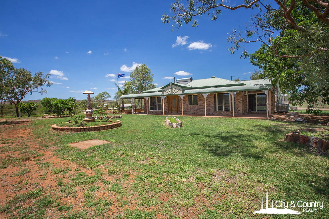 Additional image 19 of 5 Vaiente Parade, Mount Isa QLD 4825