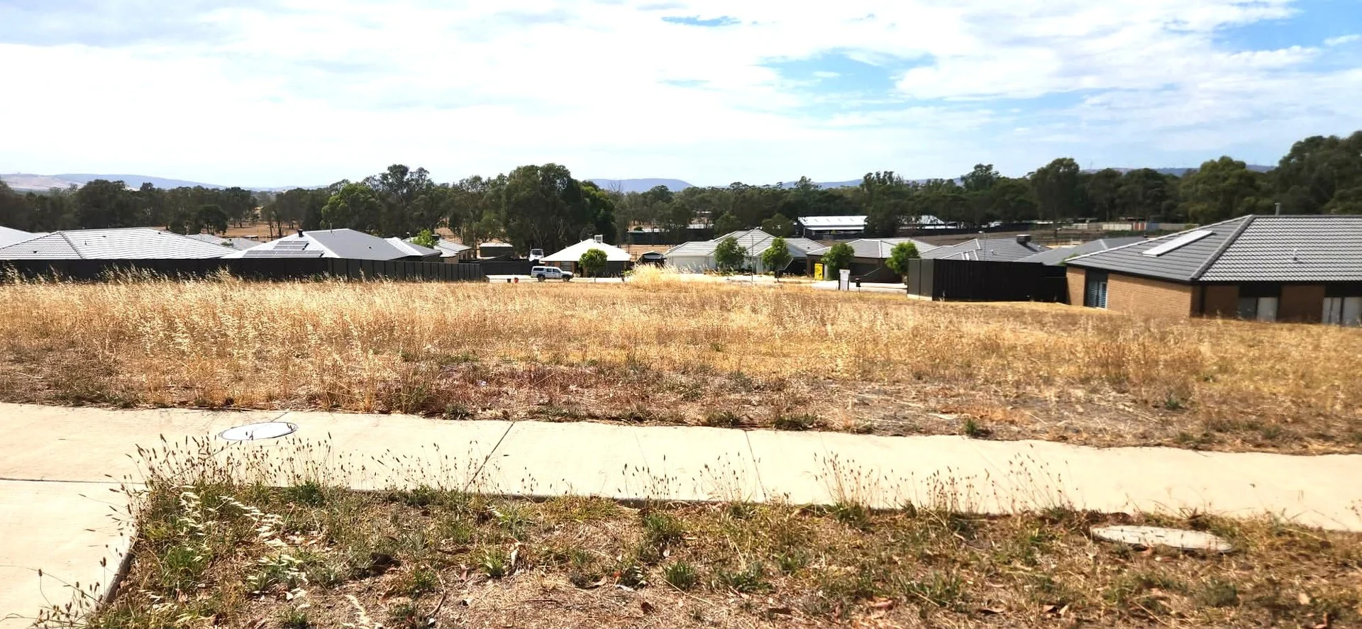 27 Delma Cres, Seymour VIC 3660