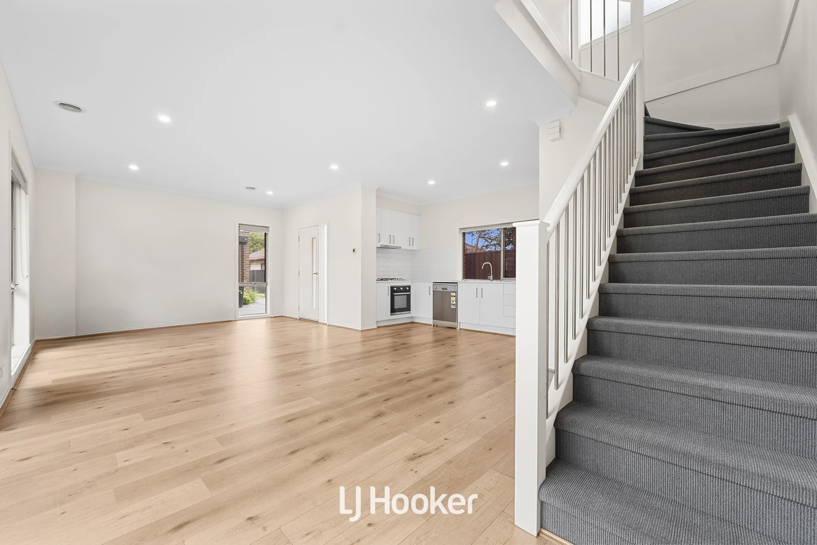 Additional image 5 of 3 & 4 /29 Burrows Avenue, Dandenong VIC 3175