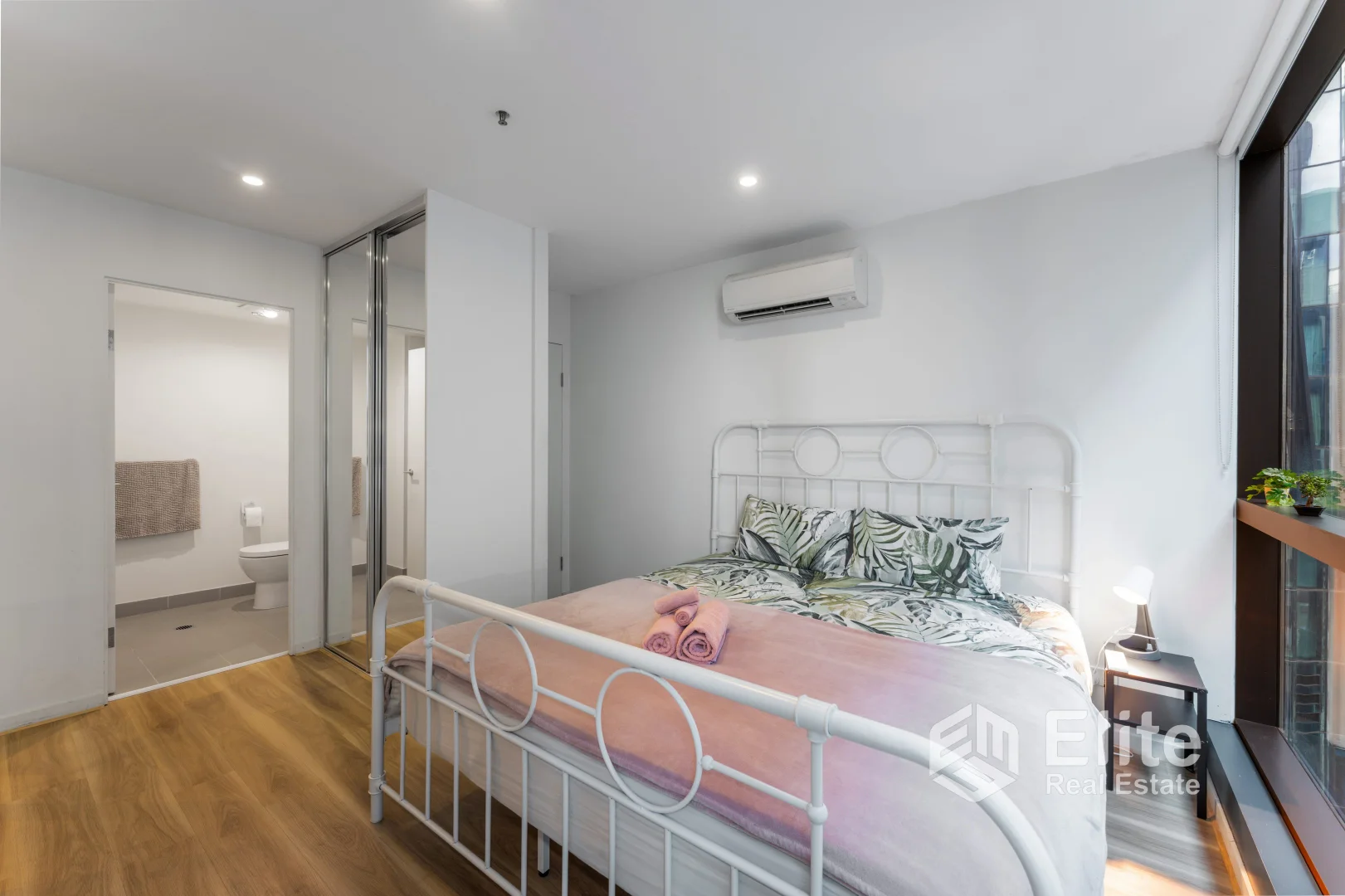 Additional image 2 of 3403/8 Sutherland Street, Melbourne VIC 3000