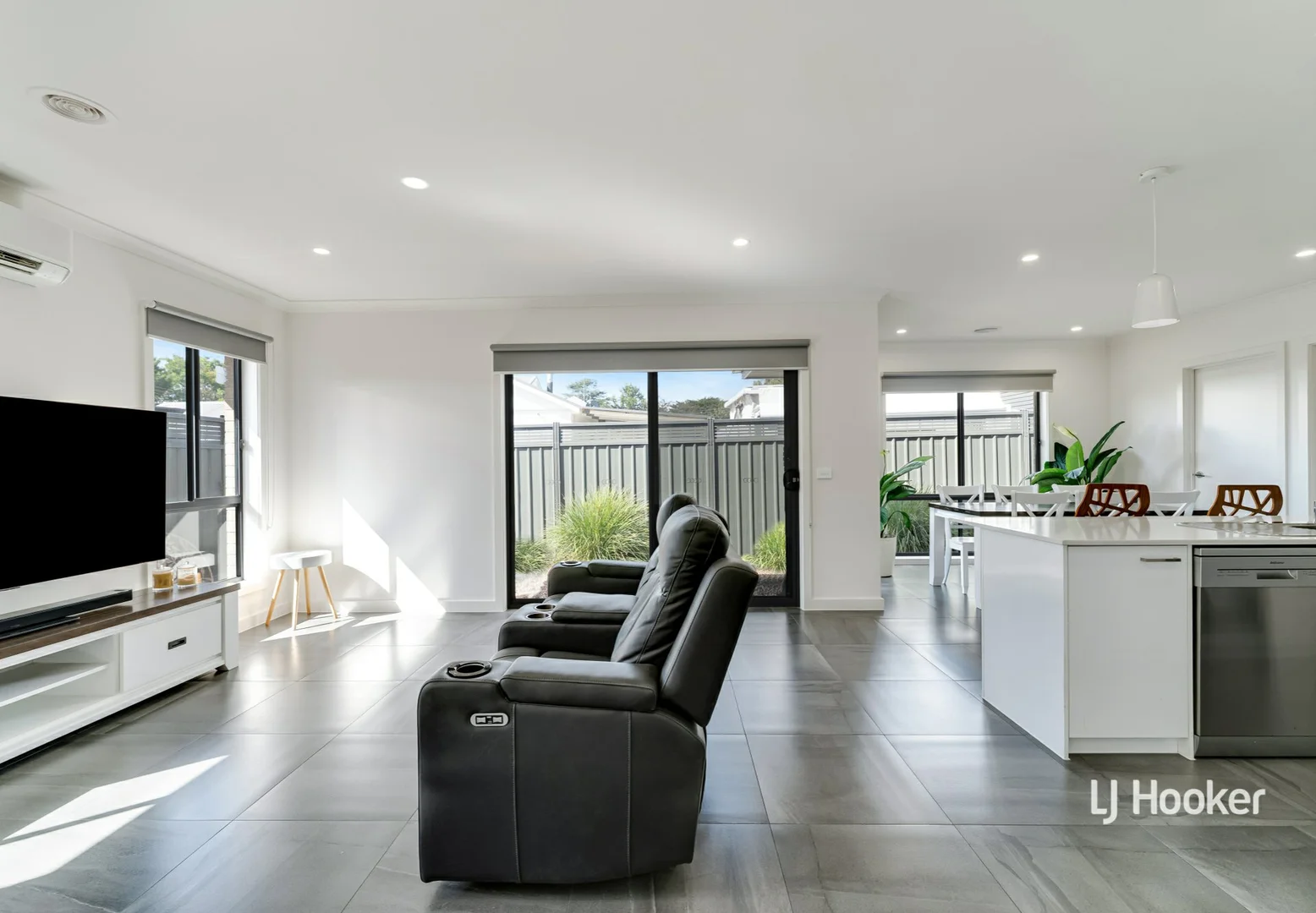 Additional image 6 of 2/40 McKenzie Street, Broadford VIC 3658