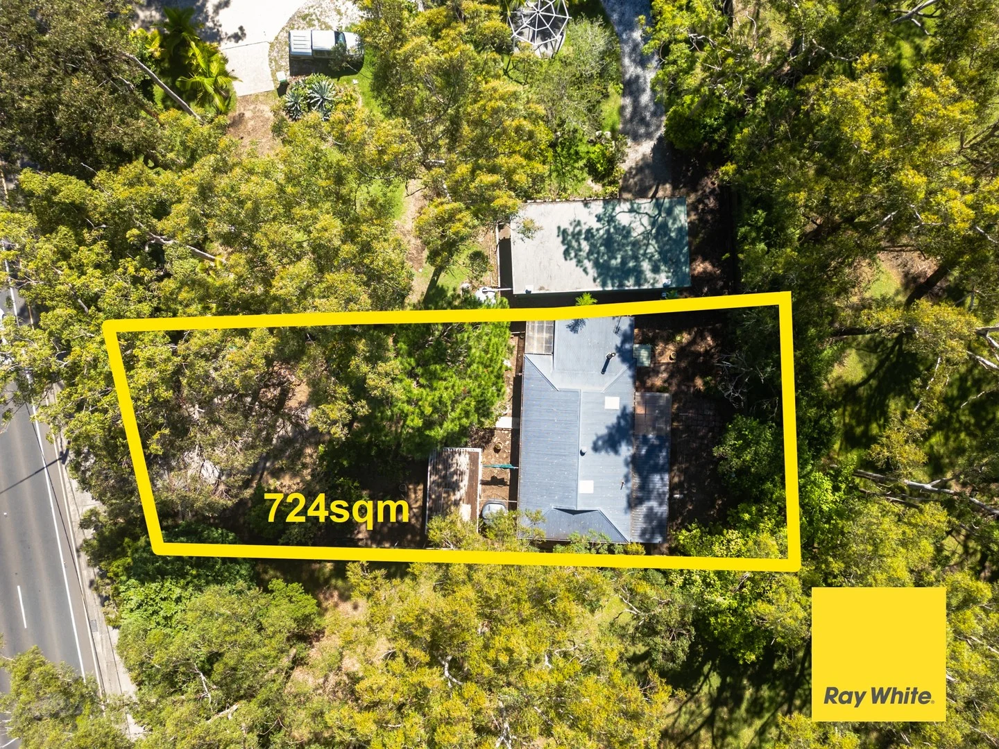 107 Avoca Drive, Green Point NSW 2251