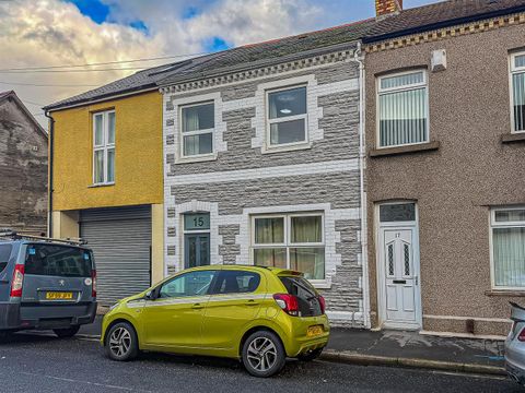 Seymour Street, Splott, Cardiff CF24, Room to rent