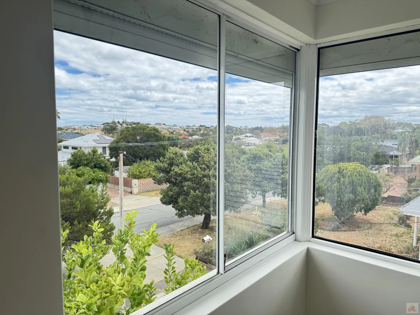 Additional image 26 of 8 Willis Road, Beaconsfield WA 6162