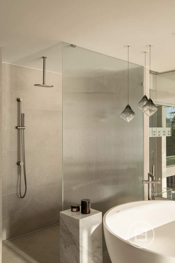 Additional image 21 of 104 Prince Edward Parade, Scarborough QLD 4020